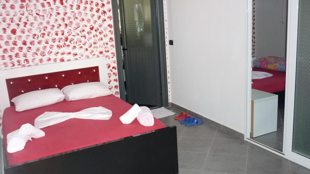 Hotel Ilio Ksamil Kültér fotó