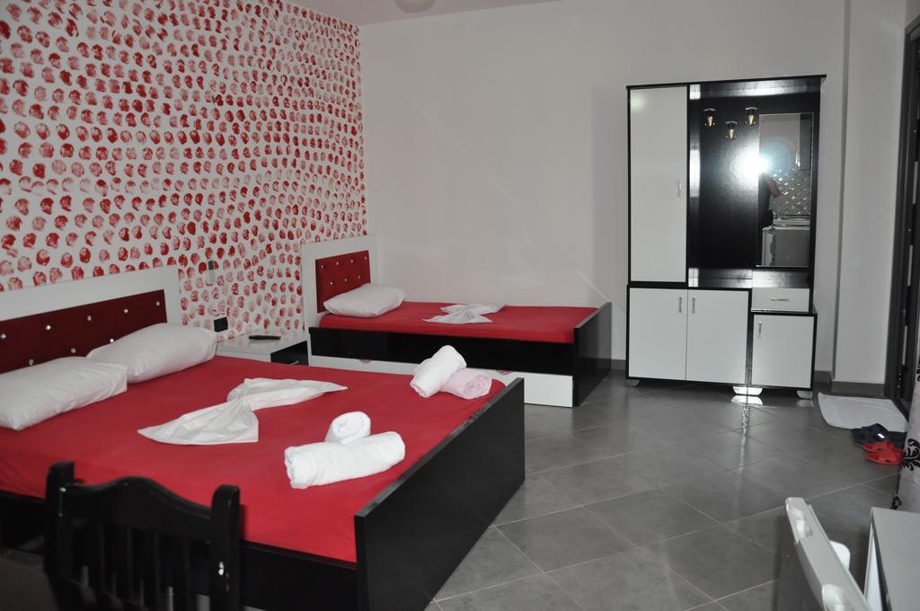 Hotel Ilio Ksamil Kültér fotó
